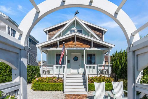 43 Pearce Ct, Manasquan, NJ, 08736-3227 | Card Image