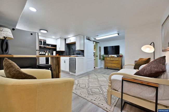 1511 D St Ne, House other with 5 bedrooms, 3 bathrooms and null parking in Salem OR | Image 40