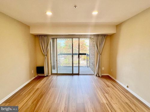 304-7901 Badenloch Way, GAITHERSBURG, MD, 20879-5257 | Card Image