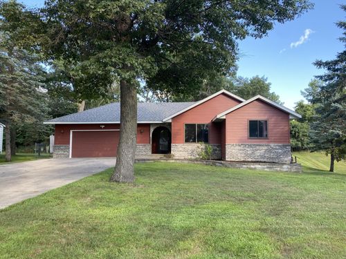 2910 E Rum River Dr S, Cambridge, MN, 55008-2681 | Card Image