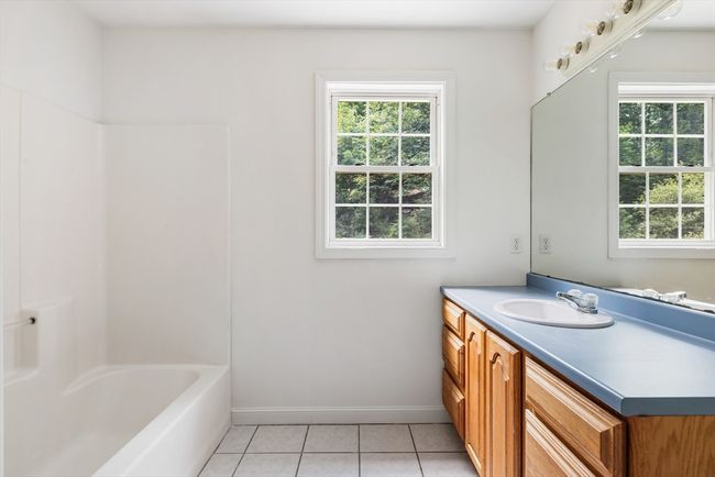341 Quaddick Rd, House other with 3 bedrooms, 3 bathrooms and 4 parking in Thompson CT | Image 19