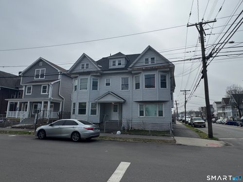 631 Colorado Ave, Bridgeport, CT, 06605-1707 | Card Image