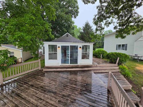 7902 N Crow Drive, Monticello, IN, 47960-7335 | Card Image