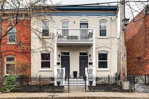 94 St. Andrew St, Ottawa, ON, K1N5G2 | Card Image