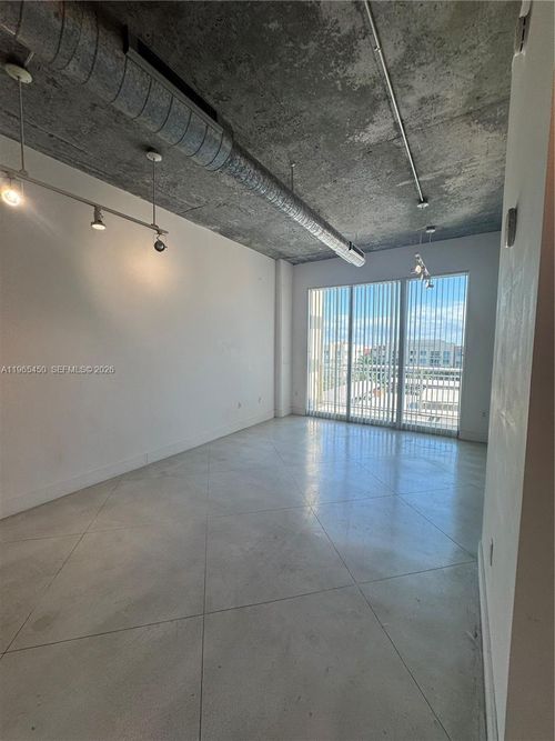 apt-2621-2001 Biscayne Blvd, Miami, FL, 33137-5027 | Card Image