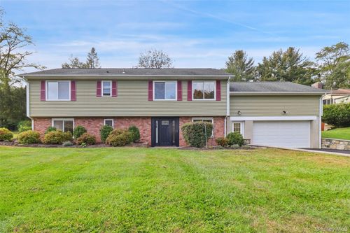 25 Hill Street, Carmel, NY, 10541 | Card Image
