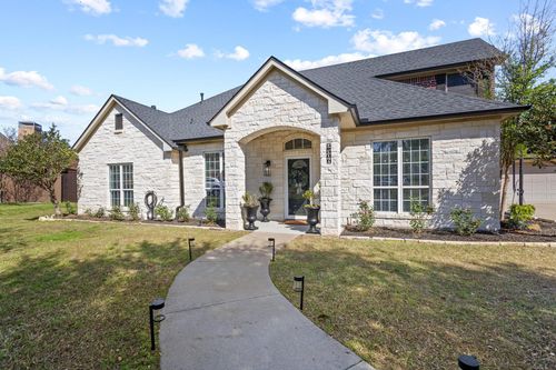 2306 Chandler Ct, Sherman, TX, 75092-5428 | Card Image