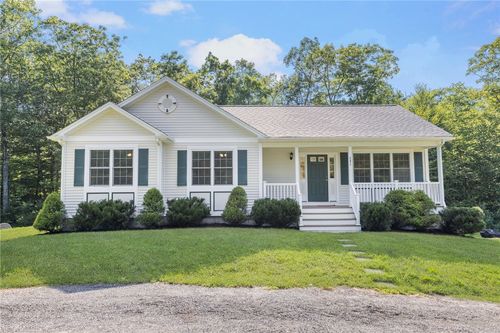 301 Ledge Rd, Coventry, RI, 02816-4925 | Card Image