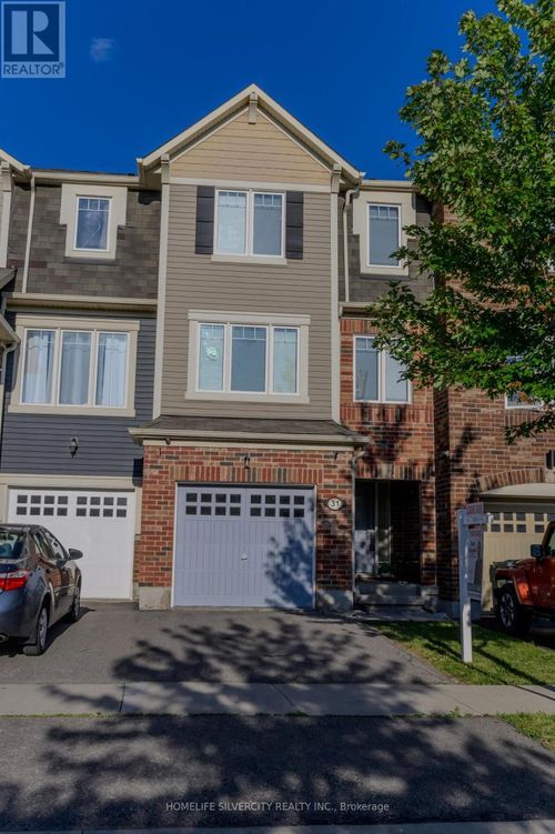 31 Betterton Cres, Brampton, ON, L7A0S5 | Card Image
