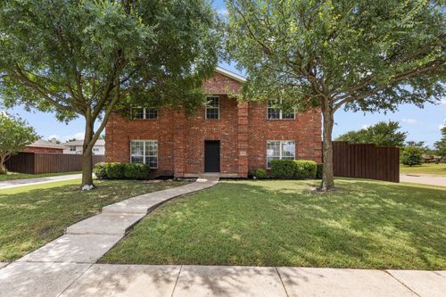 1800 Summer Glen Ct, Allen, TX, 75002-4851 | Card Image