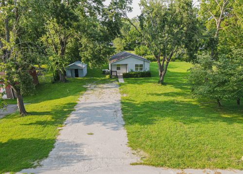 204 Locust St, Manchester, TN, 37355-2202 | Card Image