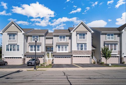 206 Hawthorn Way, New Windsor, NY, 12553-4791 | Card Image