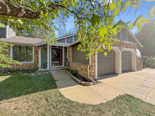 249 N Willo Esque Ct, Wichita, KS, 67212-6376 | Card Image