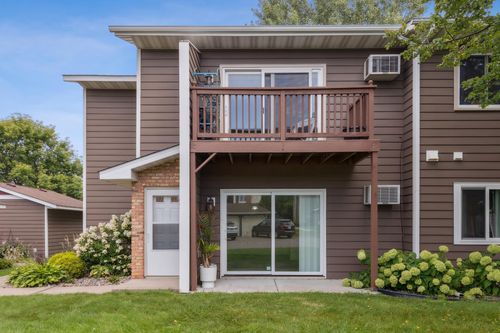 apt-a-4478 Cinnamon Ridge Trl, Eagan, MN, 55122-3272 | Card Image