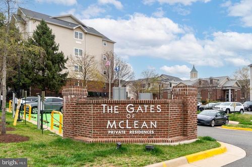 10102-1521 Spring Gate Dr, MCLEAN, VA, 22102-3414 | Card Image