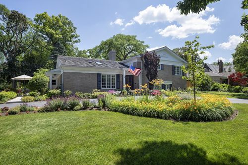 100 Beach Rd, Glencoe, IL, 60022-1316 | Card Image