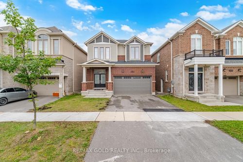 526 Kennedy Cir W, Milton, ON, L9E1P9 | Card Image