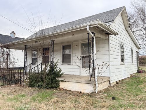 105 Liberty St, Hopkinsville, KY, 42240-3351 | Card Image