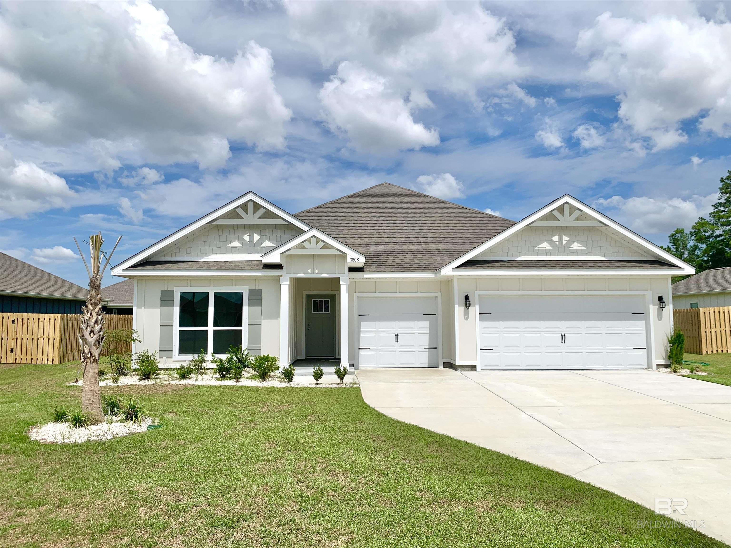 Mattingly Ln, Gulf Shores, AL 36542