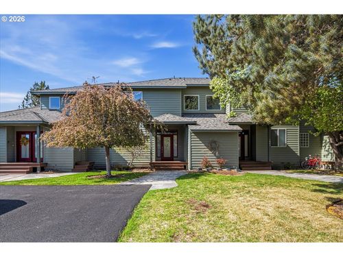 1085 Golden Pheasant Dr, Redmond, OR, 97756 | Card Image