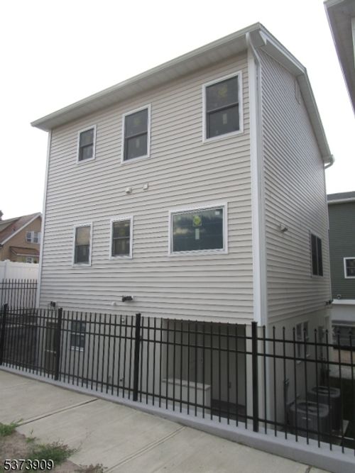 a-182 E 25th St, Paterson, NJ, 07514-2119 | Card Image