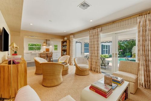 152 Chilean Ave, Palm Beach, FL, 33480-4437 | Card Image
