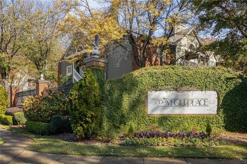 422 Mcgill Pl Ne, Atlanta, GA, 30312-1070 | Card Image