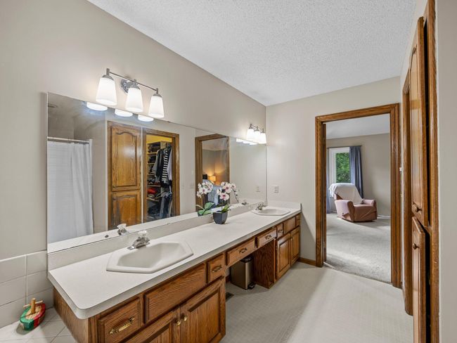 Primary Bathroom | Image 29