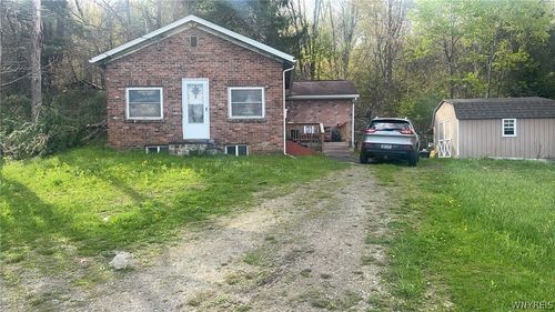 5975 State Highway 7, Oneonta, NY, 13820-3651 | Card Image