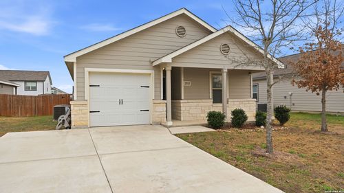 2513 Hiddenbrooke Trce, Seguin, TX, 78155-2696 | Card Image