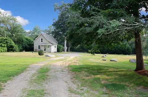 141 Duck Hole Rd, Madison, CT, 06443-2560 | Card Image