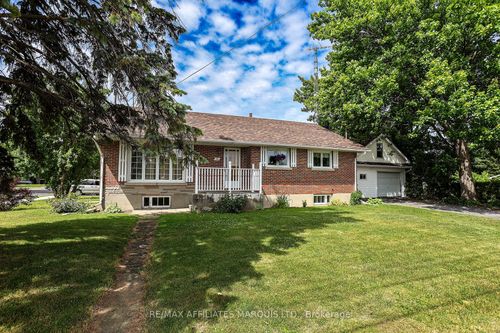 30 St Lawrence St, South Dundas, ON, K0C1X0 | Card Image