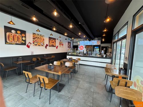 3935 Bell Blvd, Bayside, NY, 11361-2060 | Card Image
