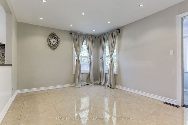 2 Preston Ave, House other with 7 bedrooms, 6 bathrooms and 6 parking in Stouffville ON | Image 17