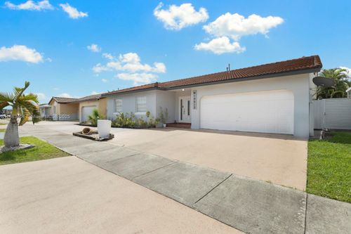 14612 Sw 172nd Ln, Miami, FL, 33177-6623 | Card Image