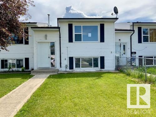5115 55 Ave, Wetaskiwin, AB, T9A2P2 | Card Image