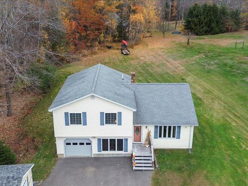21 Mapleleaf Lane, Hermon, ME, 04401 | Card Image