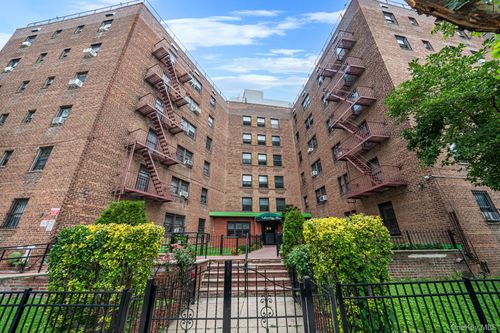 5e-139-05 85 Drive, New York, NY, 11435 | Card Image