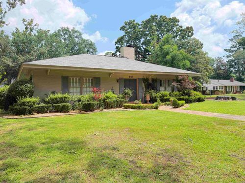 901 W 36th Ave, Pine Bluff, AR, 71603-6435 | Card Image