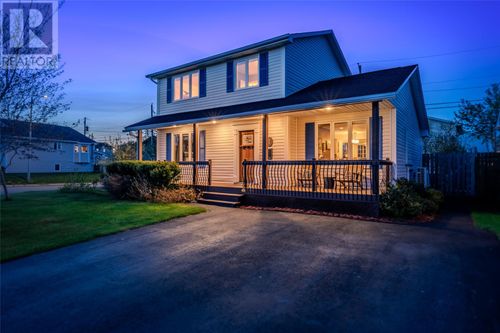 7 Relay Rd, Mount Pearl, NL, A1N5A8 | Card Image