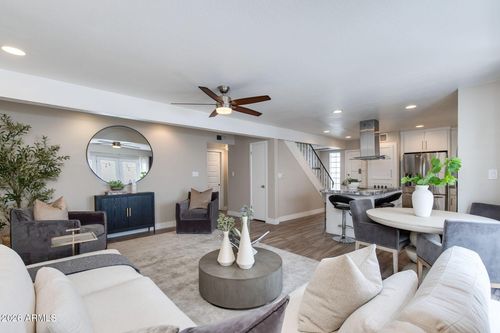 a-8588 E Indian School Rd, Scottsdale, AZ, 85251-4954 | Card Image