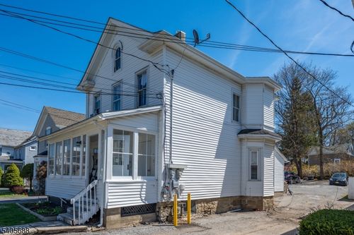 45 Madison St, Newton, NJ, 07860-2021 | Card Image