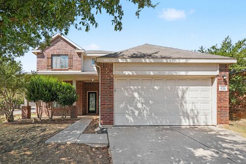 636 Tradewind Dr, Fort Worth, TX, 76131-4278 | Card Image