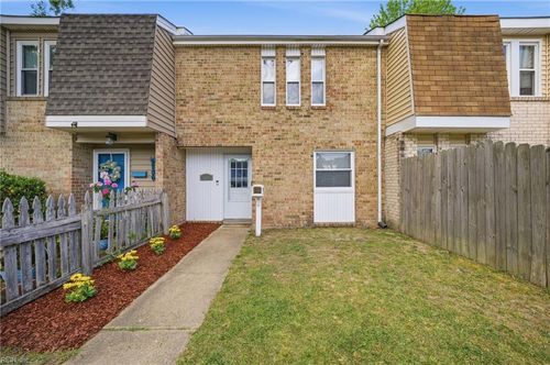 5704 Colter Ct, Virginia Beach, VA, 23462-3207 | Card Image