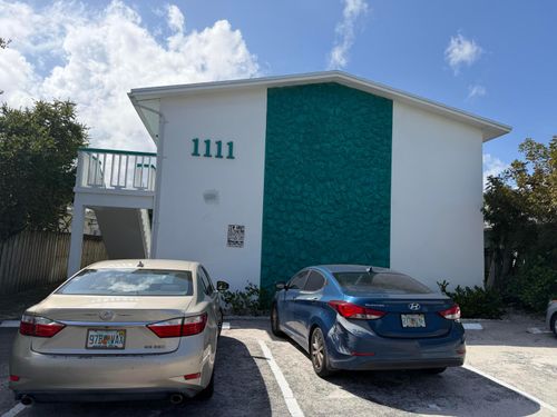 1-1111 N Federal Hwy, Lake Worth Beach, FL, 33460-2358 | Card Image