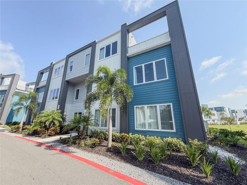 231-7770 Sandy Ridge Dr, Reunion, FL, 34747-6816 | Card Image