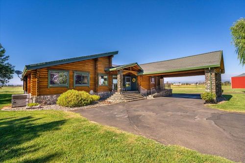 4208 Balls Ferry Rd, Cottonwood, CA, 96022-9771 | Card Image