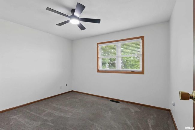 21704 283 Rd Ave, House other with 4 bedrooms, 3 bathrooms and null parking in Le Claire IA | Image 20