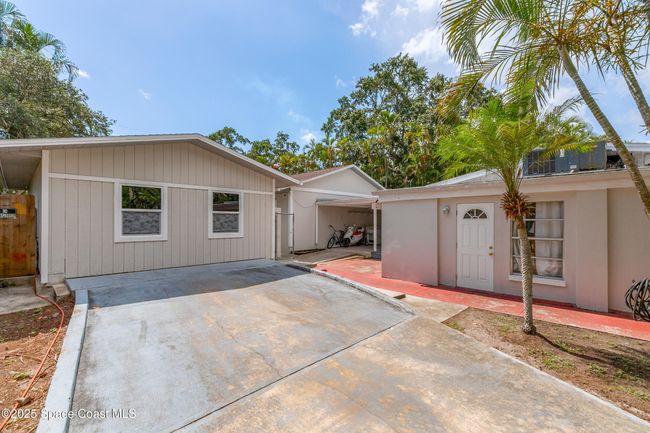 158 West Ct, Home with 4 bedrooms, 3 bathrooms and 4 parking in Melbourne FL | Image 4