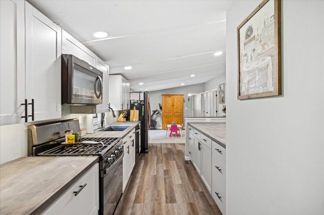 Kitchen | Image 23